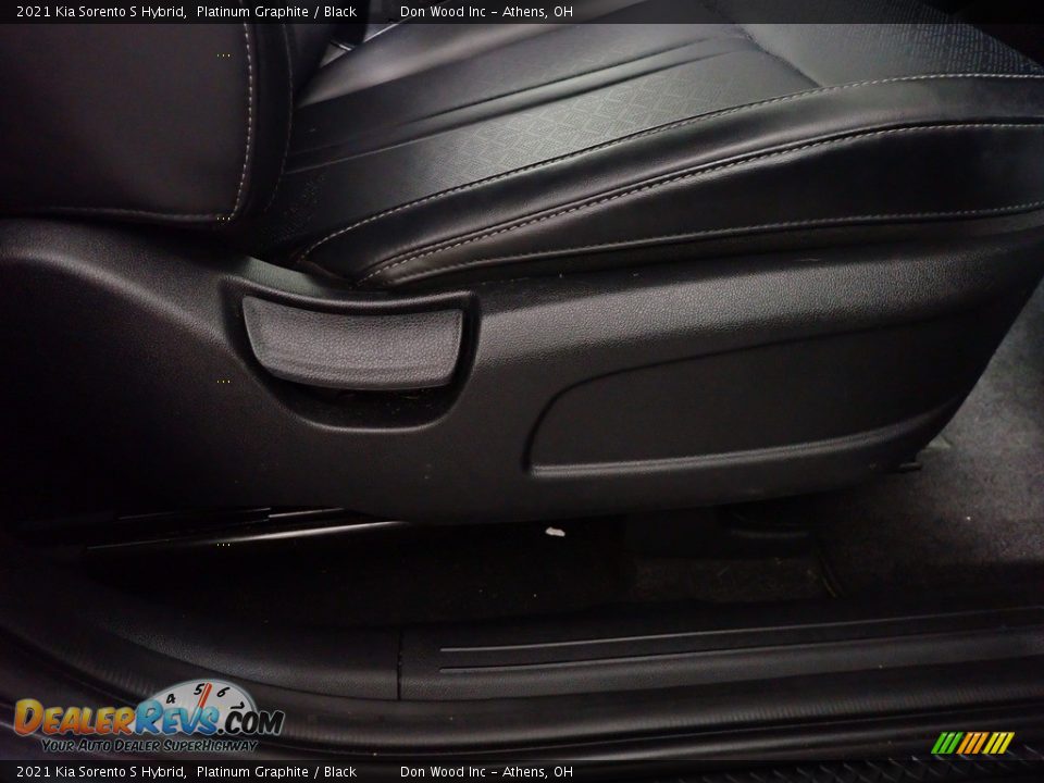 Front Seat of 2021 Kia Sorento S Hybrid Photo #36