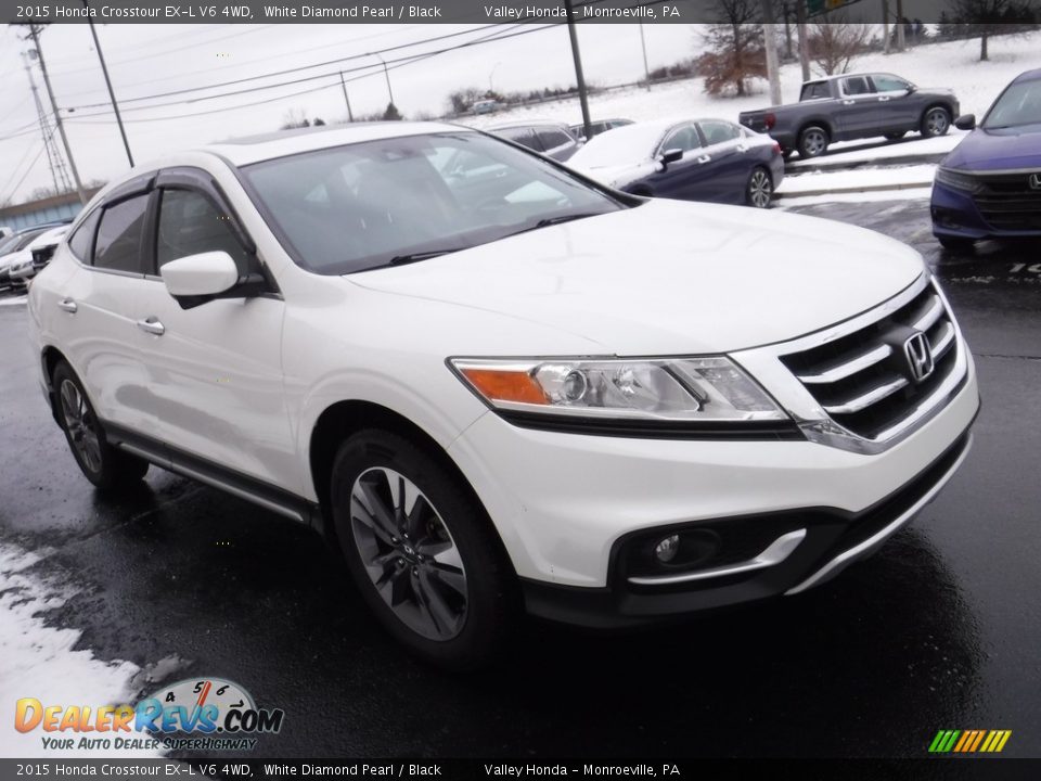 Front 3/4 View of 2015 Honda Crosstour EX-L V6 4WD Photo #5