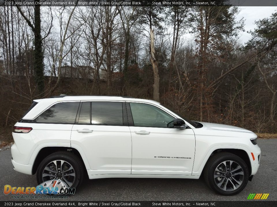 Bright White 2023 Jeep Grand Cherokee Overland 4x4 Photo #5