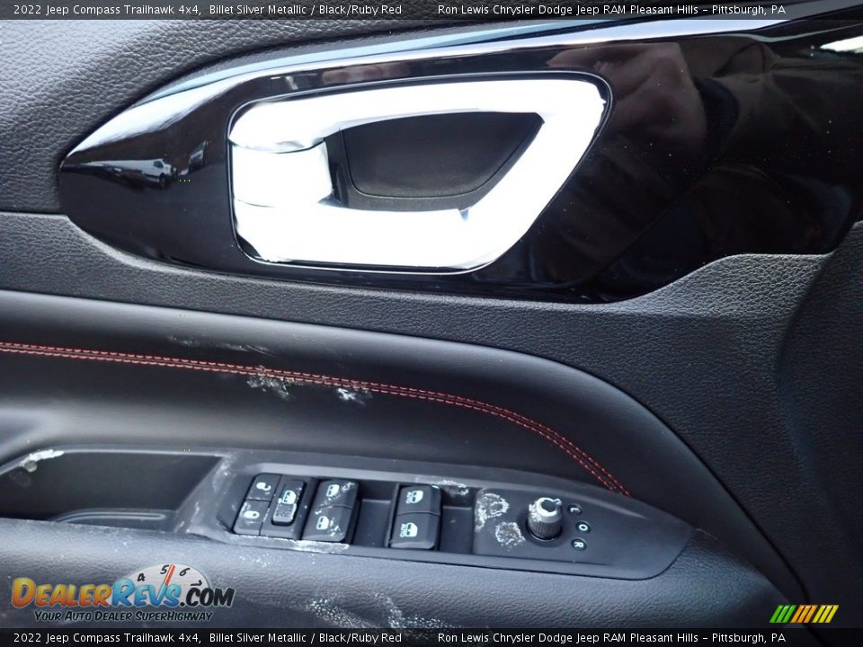 2022 Jeep Compass Trailhawk 4x4 Billet Silver Metallic / Black/Ruby Red Photo #17