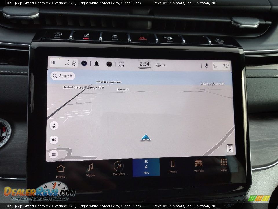 Navigation of 2023 Jeep Grand Cherokee Overland 4x4 Photo #25