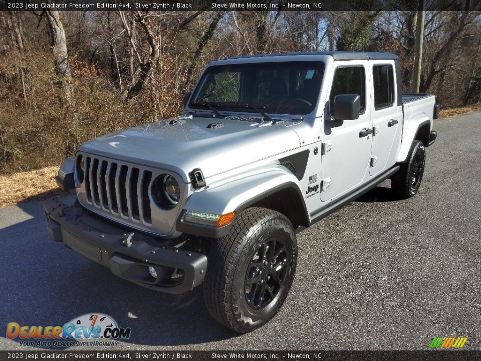 2023 Jeep Gladiator Freedom Edition 4x4 Silver Zynith / Black Photo #2