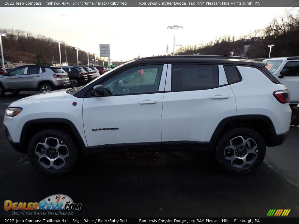 2022 Jeep Compass Trailhawk 4x4 Bright White / Black/Ruby Red Photo #2