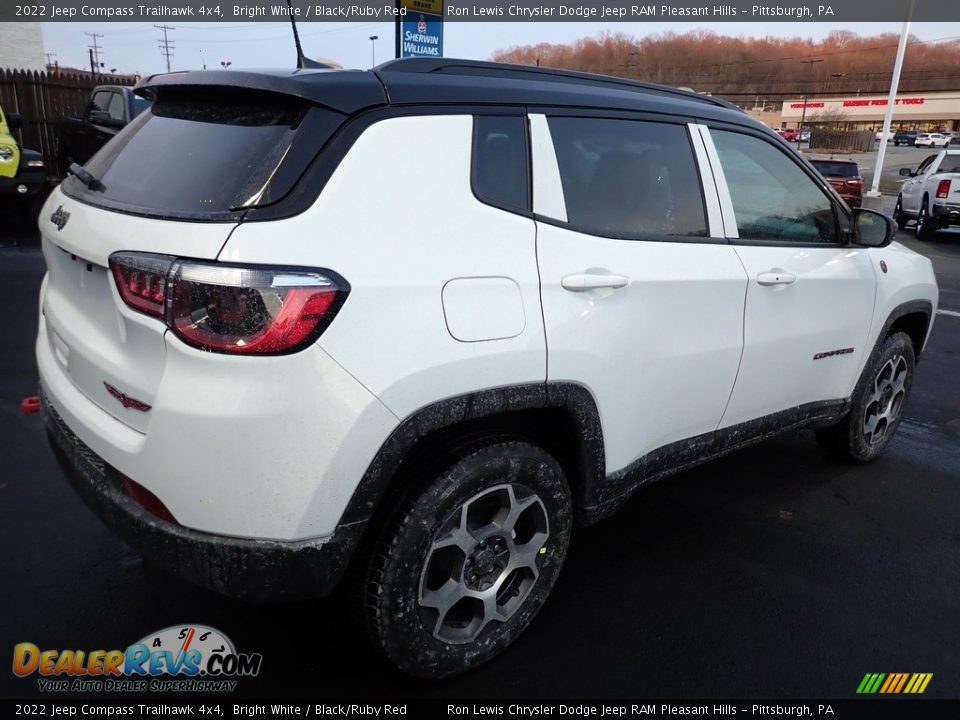 2022 Jeep Compass Trailhawk 4x4 Bright White / Black/Ruby Red Photo #6