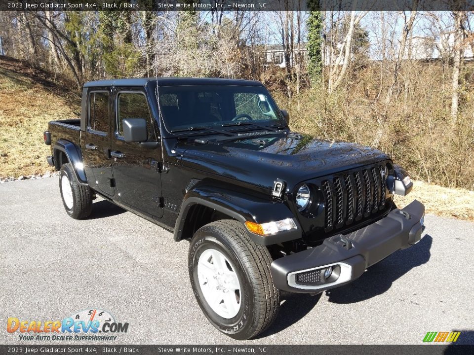 2023 Jeep Gladiator Sport 4x4 Black / Black Photo #4