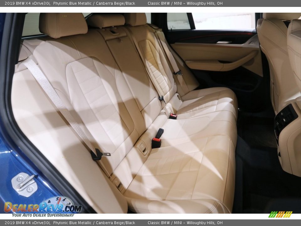 Rear Seat of 2019 BMW X4 xDrive30i Photo #20