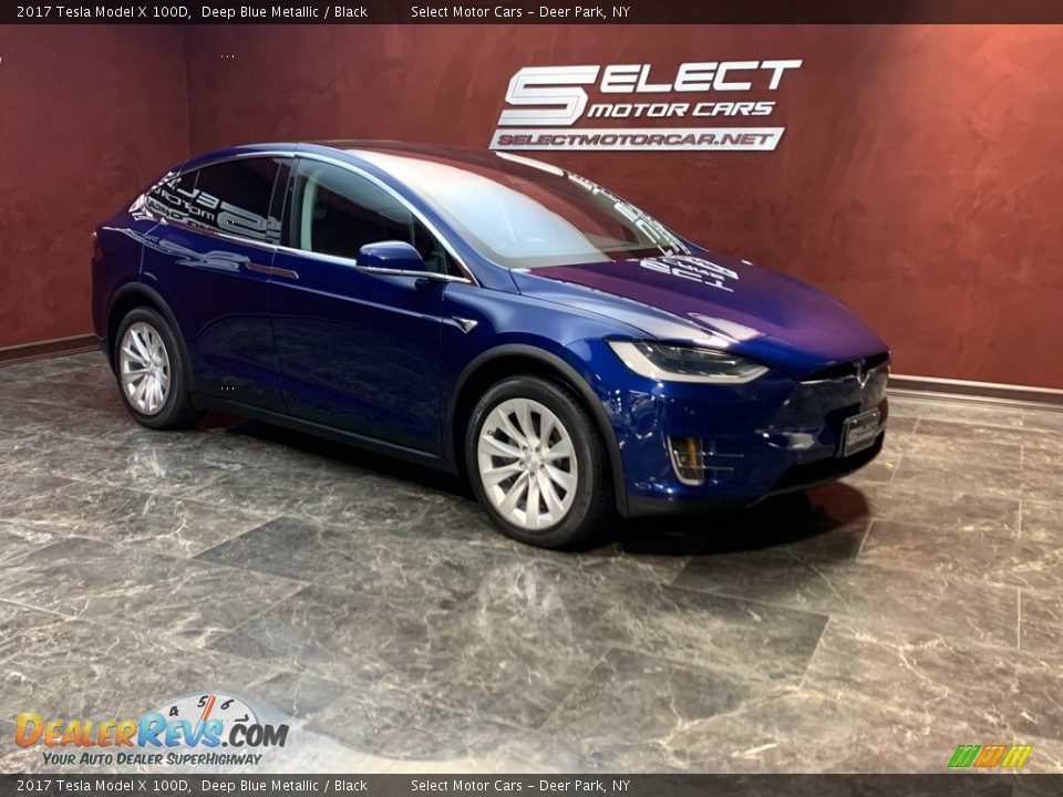 Front 3/4 View of 2017 Tesla Model X 100D Photo #3
