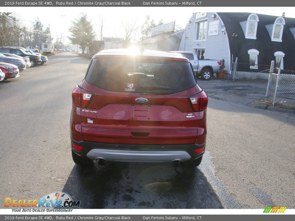 2019 Ford Escape SE 4WD Ruby Red / Chromite Gray/Charcoal Black Photo #6