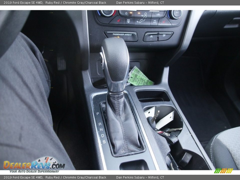 2019 Ford Escape SE 4WD Ruby Red / Chromite Gray/Charcoal Black Photo #20