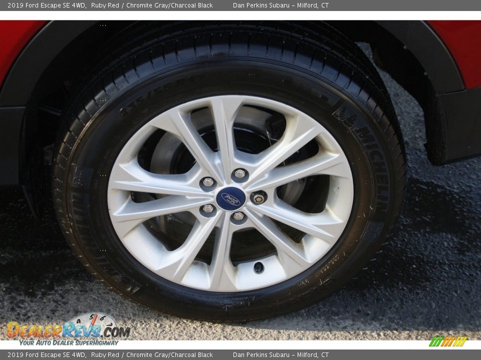 2019 Ford Escape SE 4WD Ruby Red / Chromite Gray/Charcoal Black Photo #23