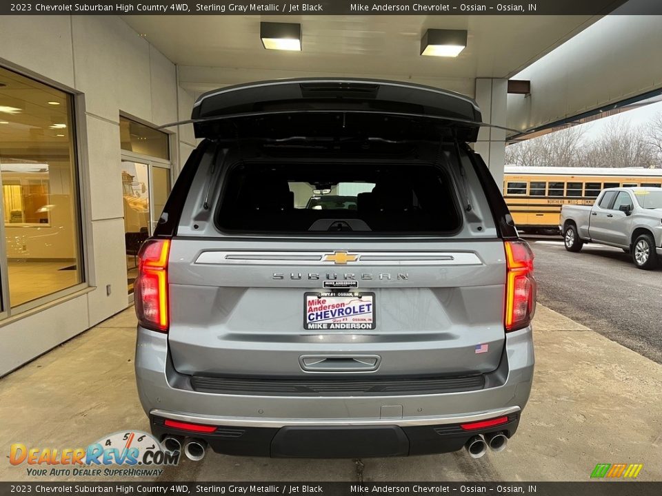 2023 Chevrolet Suburban High Country 4WD Sterling Gray Metallic / Jet Black Photo #10