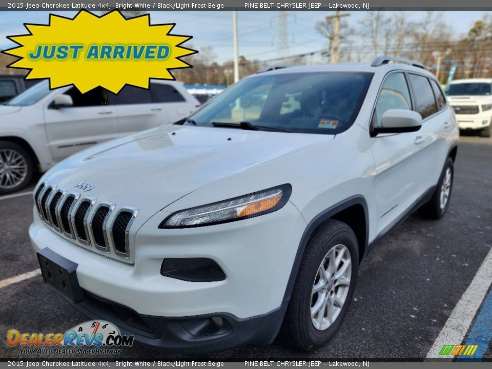 2015 Jeep Cherokee Latitude 4x4 Bright White / Black/Light Frost Beige Photo #1