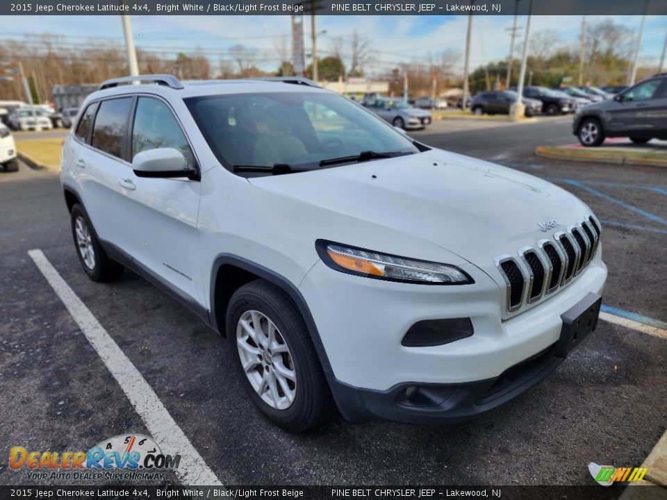 2015 Jeep Cherokee Latitude 4x4 Bright White / Black/Light Frost Beige Photo #3