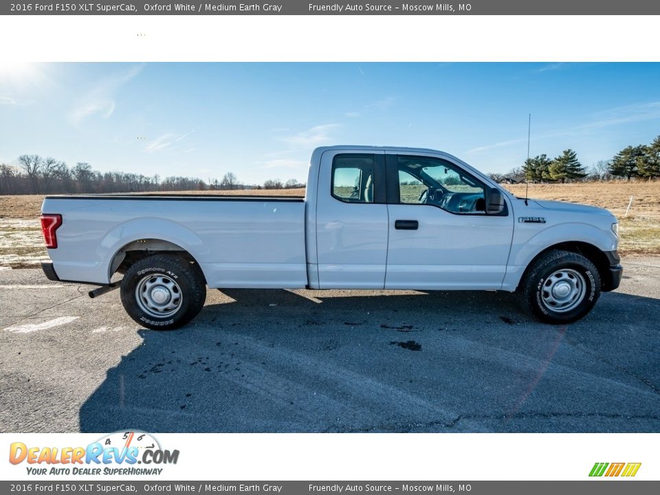 2016 Ford F150 XLT SuperCab Oxford White / Medium Earth Gray Photo #3