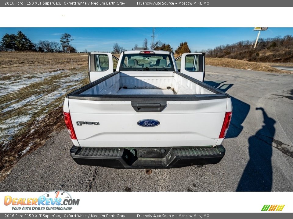 2016 Ford F150 XLT SuperCab Oxford White / Medium Earth Gray Photo #20