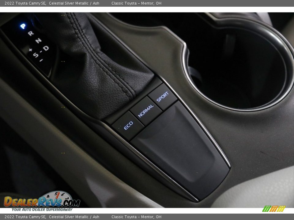 2022 Toyota Camry SE Celestial Silver Metallic / Ash Photo #13
