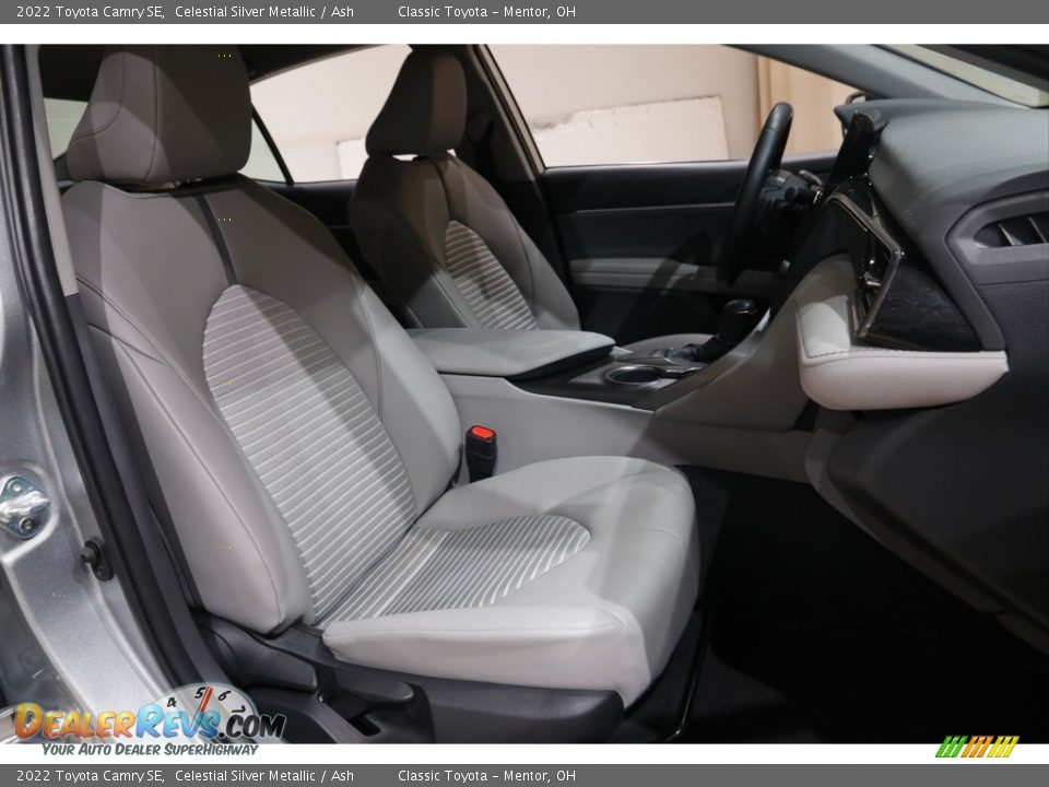2022 Toyota Camry SE Celestial Silver Metallic / Ash Photo #14