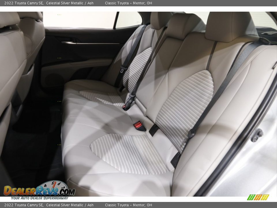 2022 Toyota Camry SE Celestial Silver Metallic / Ash Photo #16