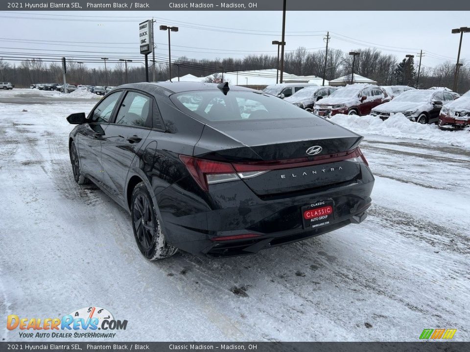 2021 Hyundai Elantra SEL Phantom Black / Black Photo #2
