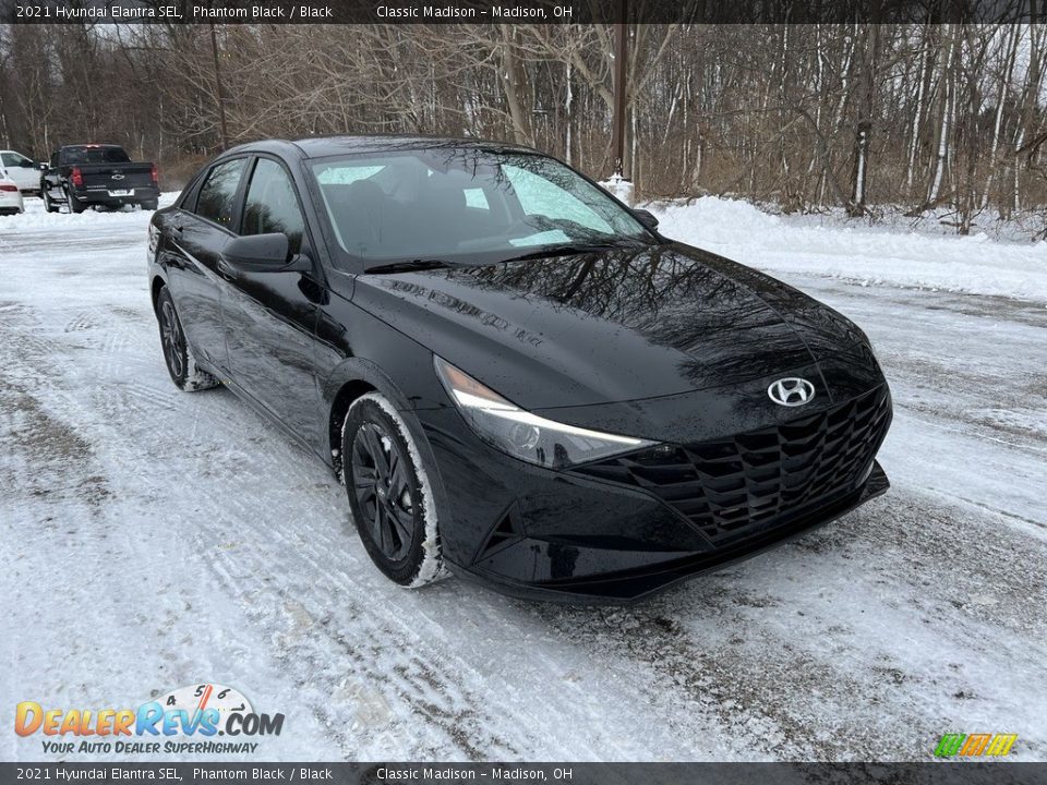 2021 Hyundai Elantra SEL Phantom Black / Black Photo #5