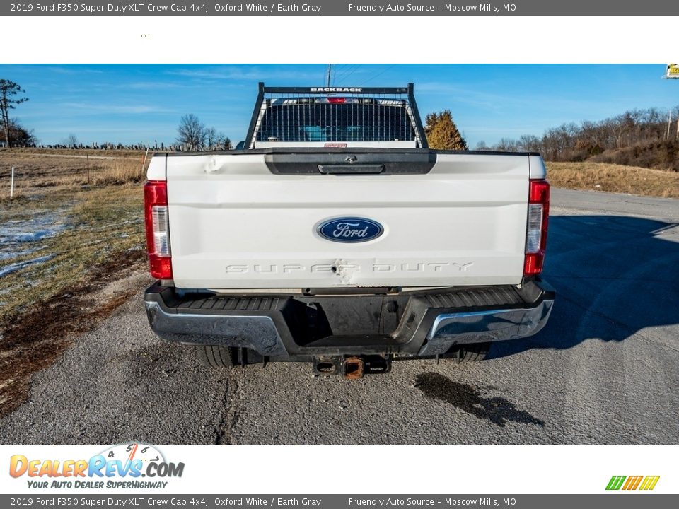 2019 Ford F350 Super Duty XLT Crew Cab 4x4 Oxford White / Earth Gray Photo #5