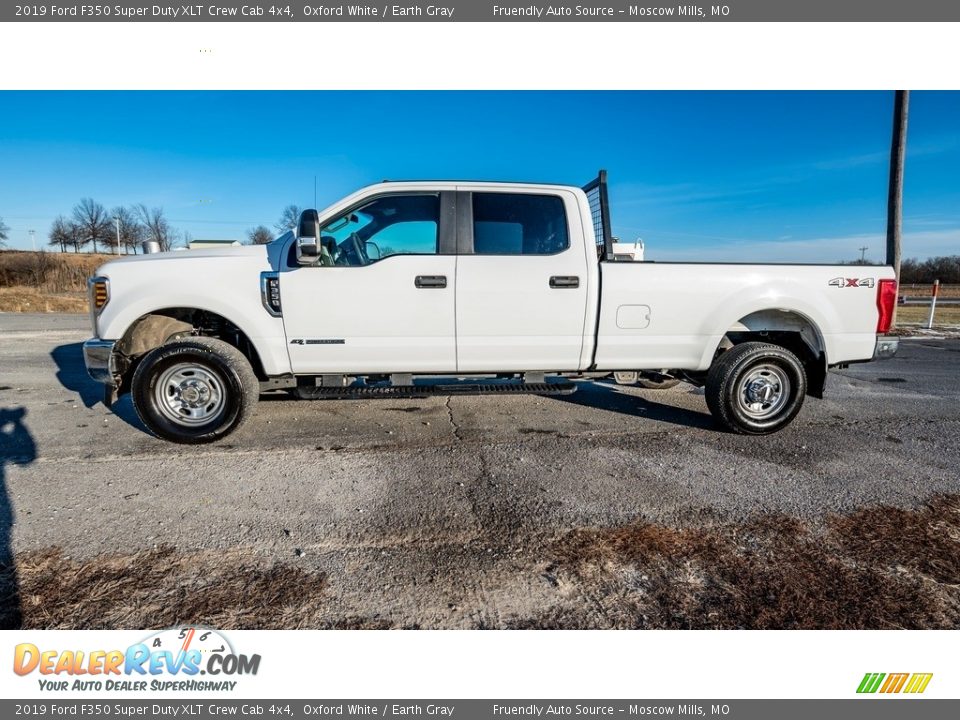 2019 Ford F350 Super Duty XLT Crew Cab 4x4 Oxford White / Earth Gray Photo #7