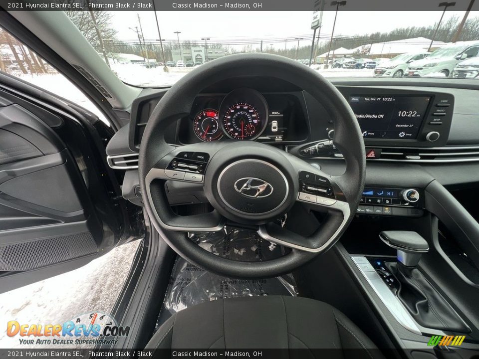2021 Hyundai Elantra SEL Phantom Black / Black Photo #10
