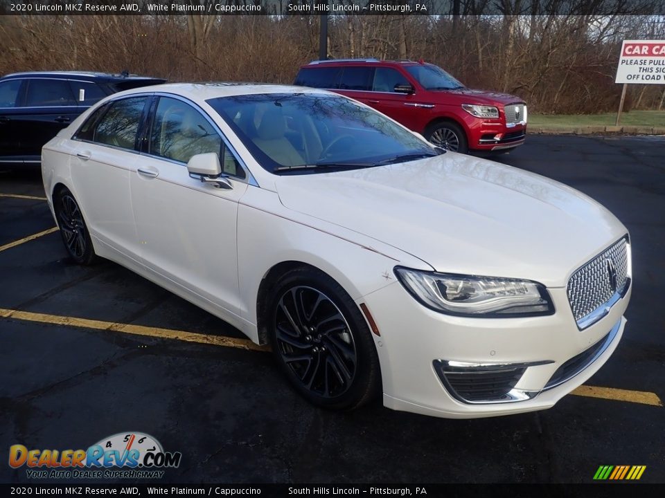 Front 3/4 View of 2020 Lincoln MKZ Reserve AWD Photo #5