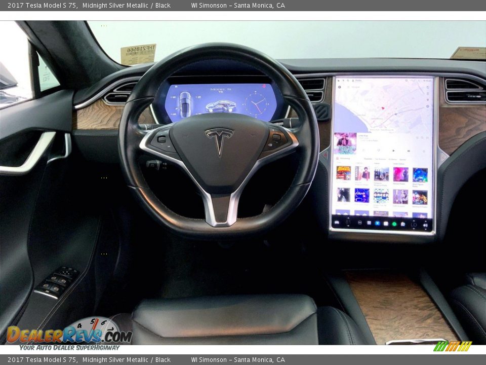 Dashboard of 2017 Tesla Model S 75 Photo #4
