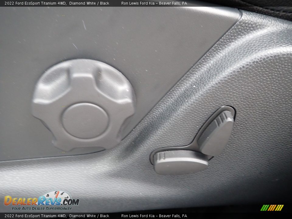 2022 Ford EcoSport Titanium 4WD Diamond White / Black Photo #16