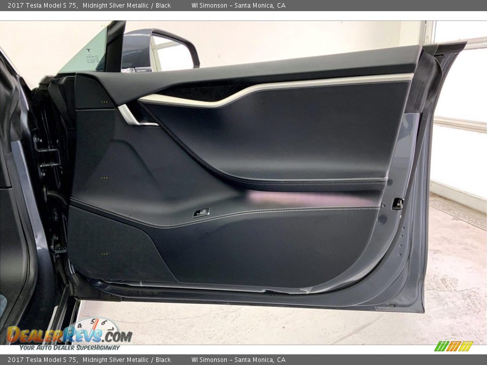 Door Panel of 2017 Tesla Model S 75 Photo #27