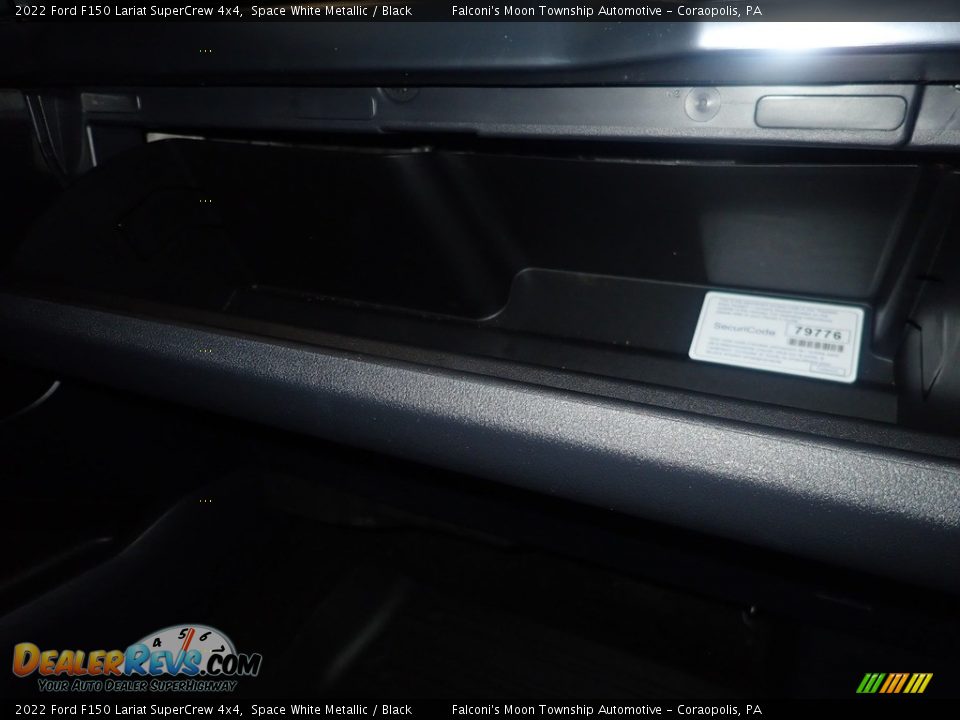 2022 Ford F150 Lariat SuperCrew 4x4 Space White Metallic / Black Photo #14
