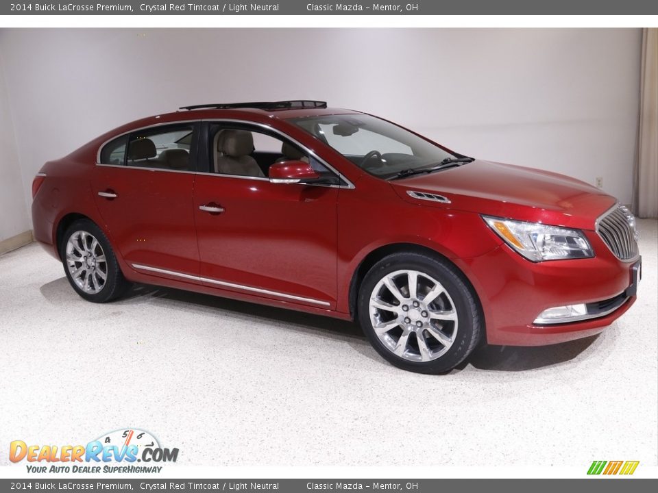 Front 3/4 View of 2014 Buick LaCrosse Premium Photo #1