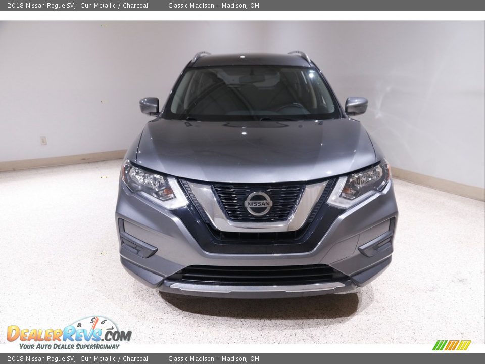2018 Nissan Rogue SV Gun Metallic / Charcoal Photo #2