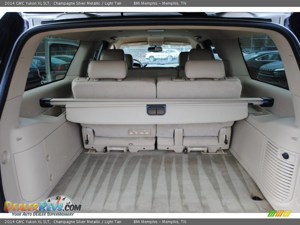 2014 GMC Yukon XL SLT Trunk Photo #20