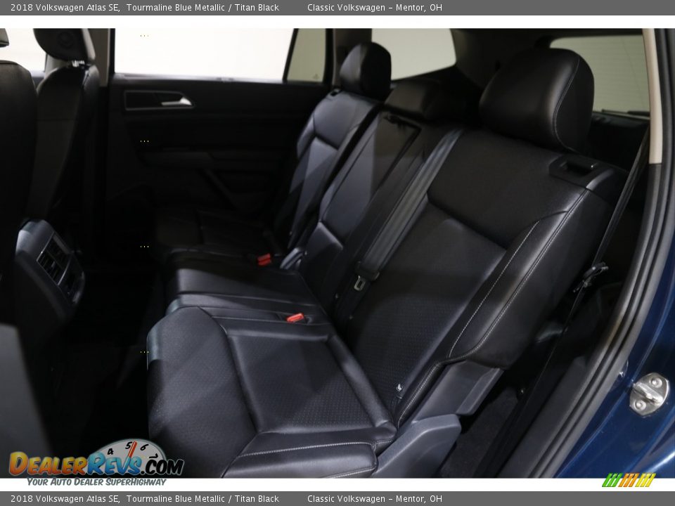 Rear Seat of 2018 Volkswagen Atlas SE Photo #17