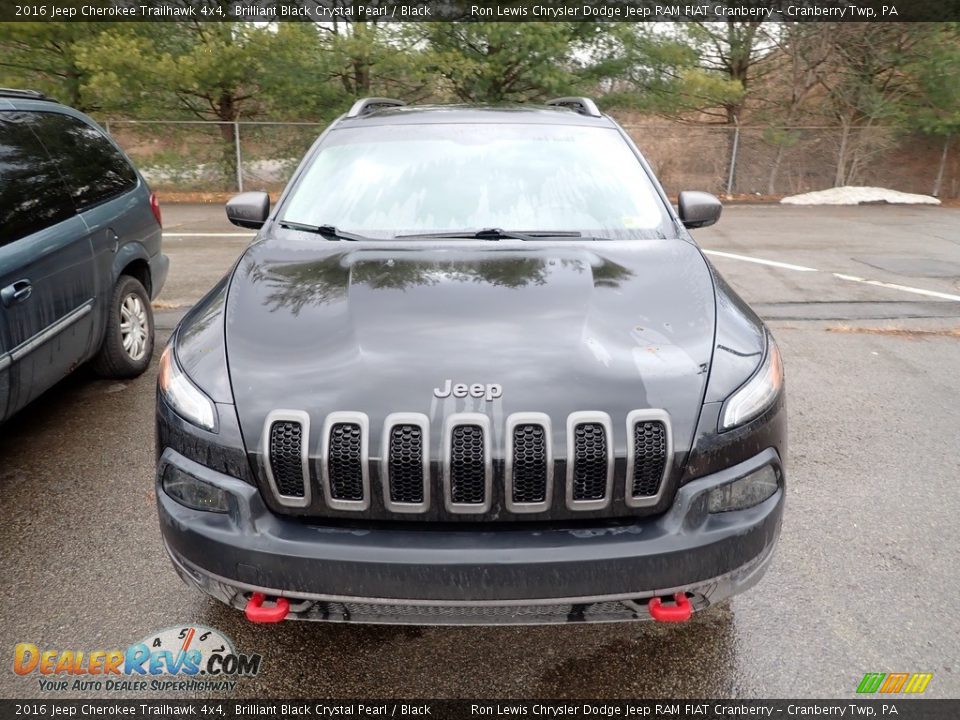 2016 Jeep Cherokee Trailhawk 4x4 Brilliant Black Crystal Pearl / Black Photo #2