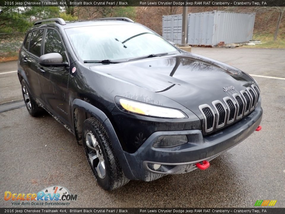 2016 Jeep Cherokee Trailhawk 4x4 Brilliant Black Crystal Pearl / Black Photo #3