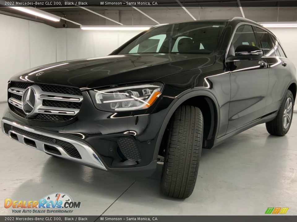 2022 Mercedes-Benz GLC 300 Black / Black Photo #7