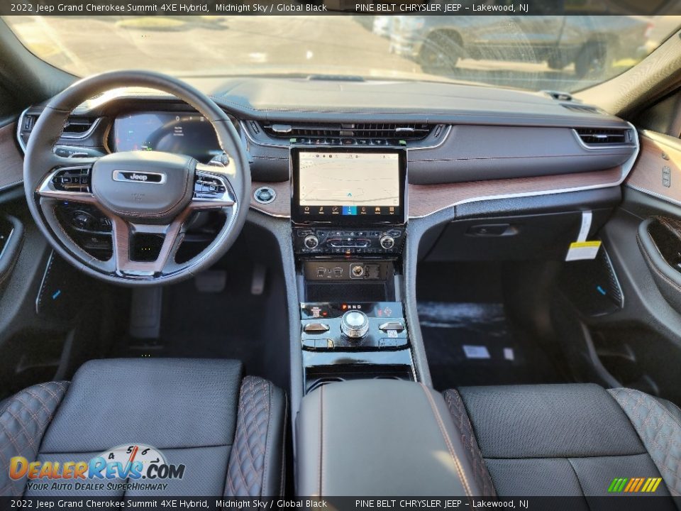 Global Black Interior - 2022 Jeep Grand Cherokee Summit 4XE Hybrid Photo #10