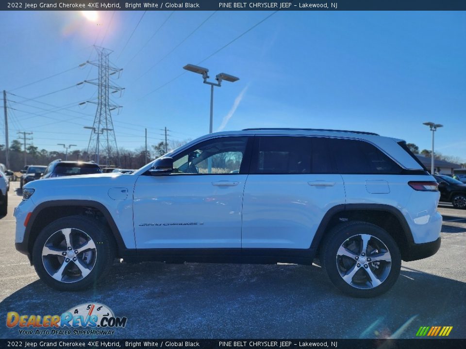 2022 Jeep Grand Cherokee 4XE Hybrid Bright White / Global Black Photo #3