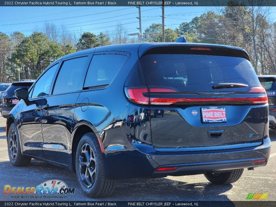 2022 Chrysler Pacifica Hybrid Touring L Fathom Blue Pearl / Black Photo #4