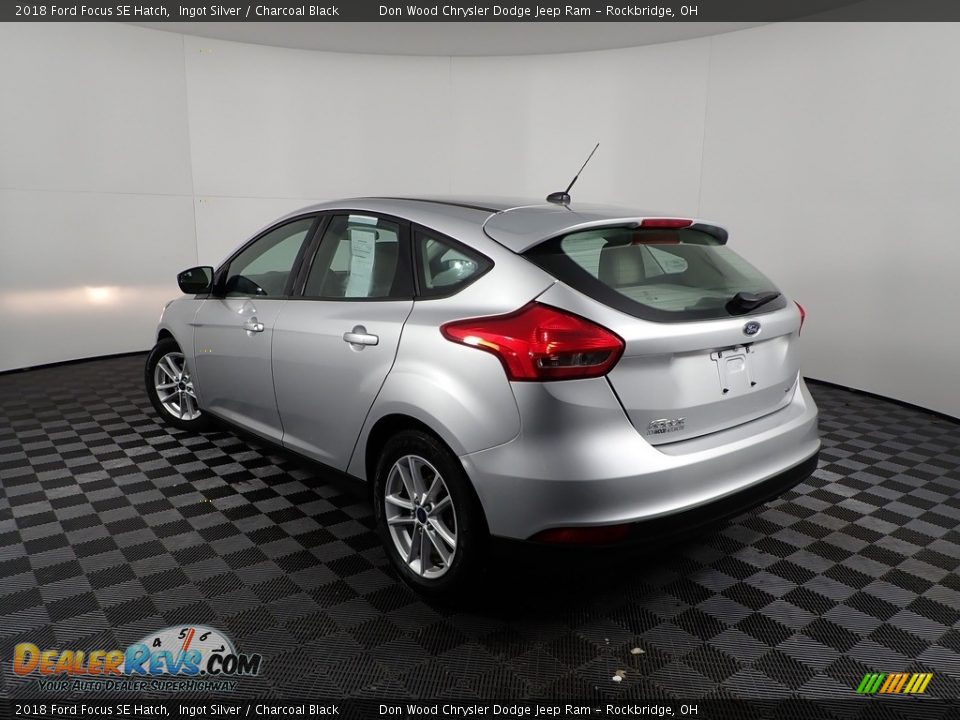 2018 Ford Focus SE Hatch Ingot Silver / Charcoal Black Photo #6