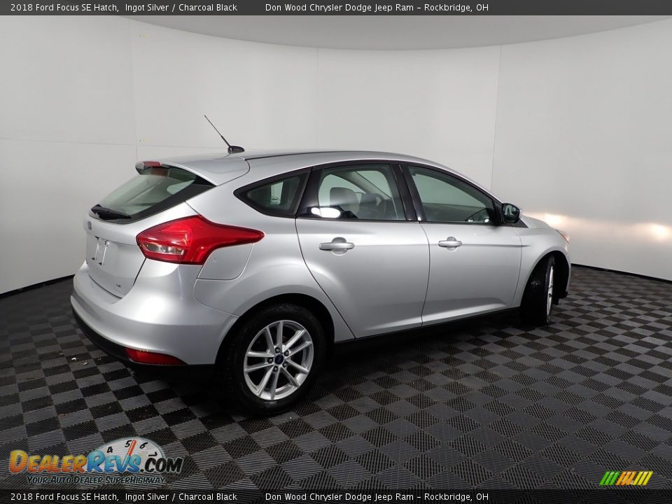 2018 Ford Focus SE Hatch Ingot Silver / Charcoal Black Photo #10