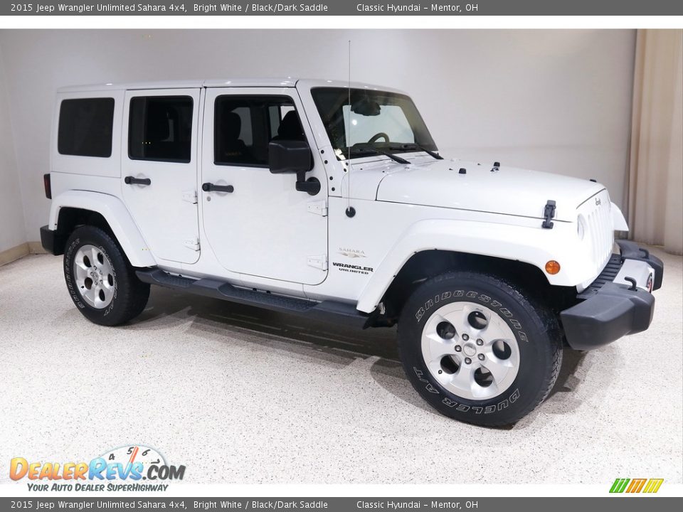 2015 Jeep Wrangler Unlimited Sahara 4x4 Bright White / Black/Dark Saddle Photo #1