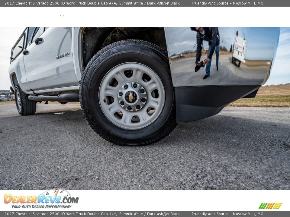 2017 Chevrolet Silverado 2500HD Work Truck Double Cab 4x4 Summit White / Dark Ash/Jet Black Photo #2