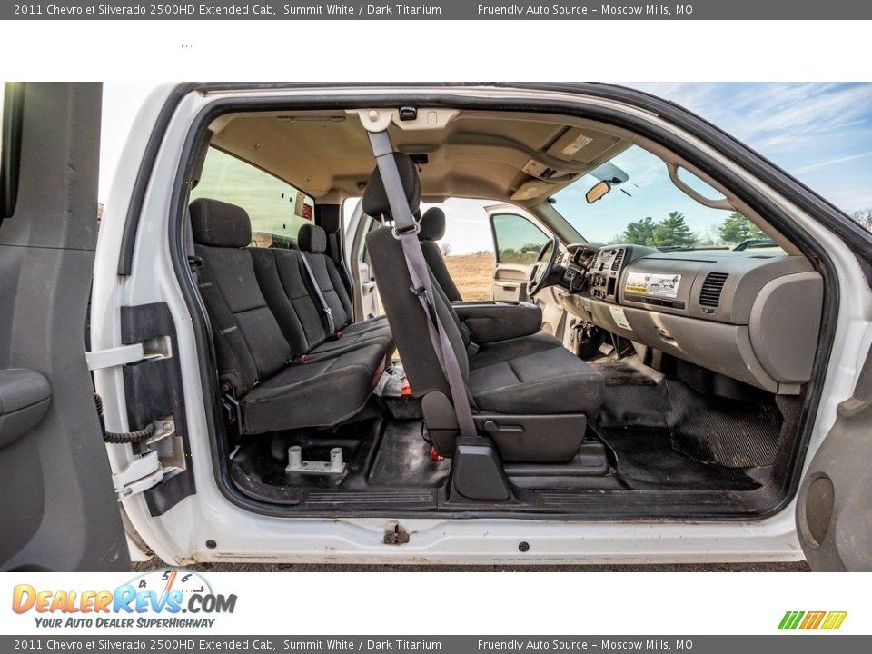 2011 Chevrolet Silverado 2500HD Extended Cab Summit White / Dark Titanium Photo #23