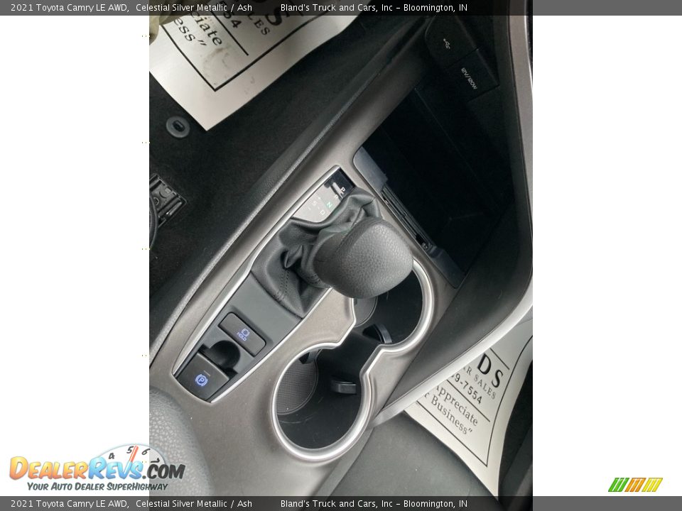 2021 Toyota Camry LE AWD Shifter Photo #25