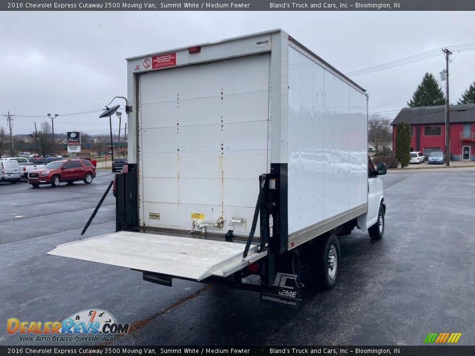 Summit White 2016 Chevrolet Express Cutaway 3500 Moving Van Photo #6