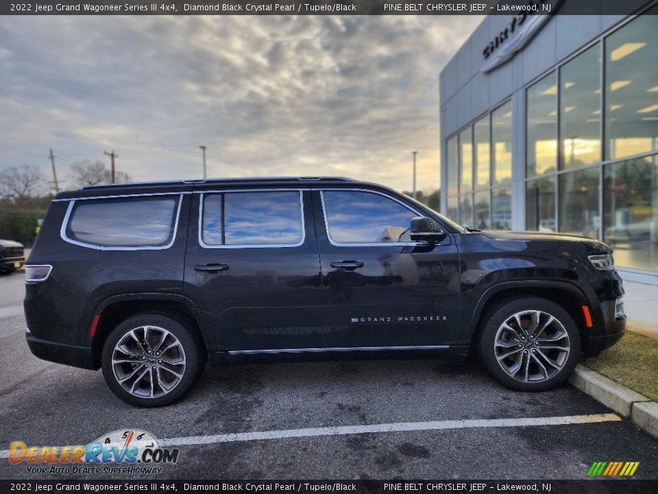 2022 Jeep Grand Wagoneer Series III 4x4 Diamond Black Crystal Pearl / Tupelo/Black Photo #4